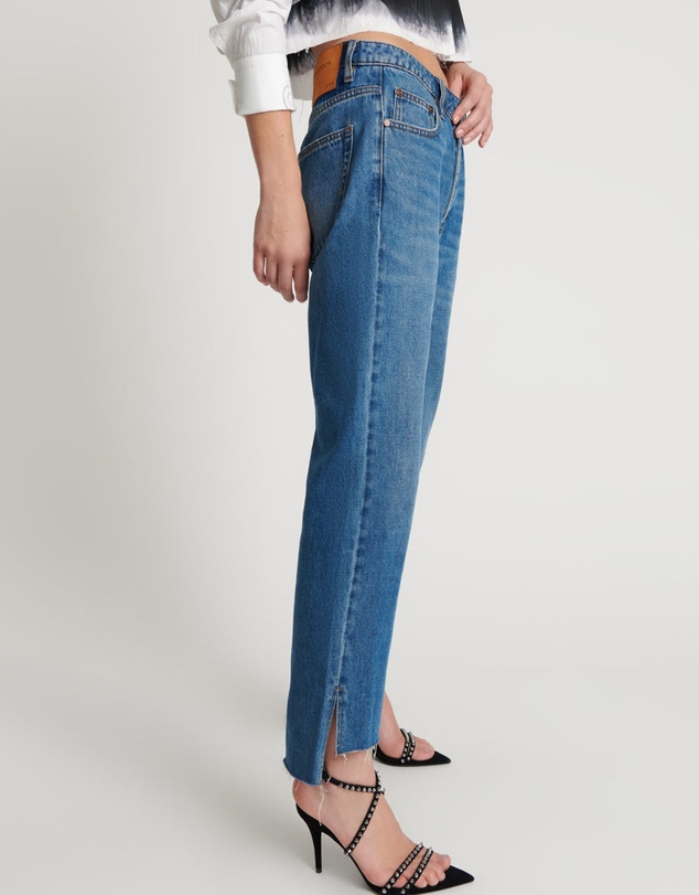 ONE TEASPOON - Bay Blue Hooligans Mid Waist Relaxed Cropped Jeans