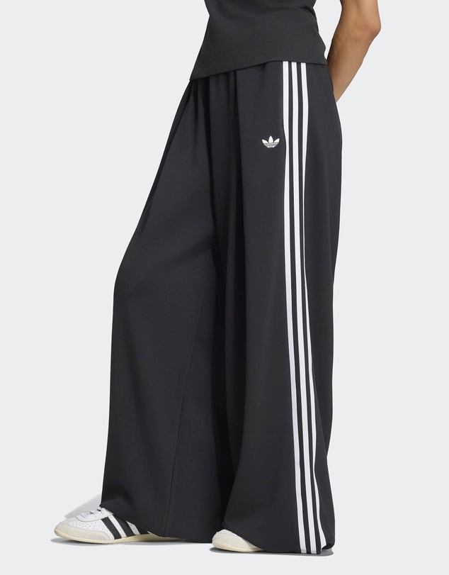 adidas Originals - Adiluna Season 2 X Jennie Pleated Track Tracksuit Bottoms