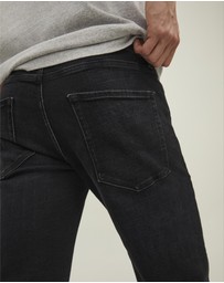Jack & Jones - Mike Original 111 Tapered Fit Jeans
