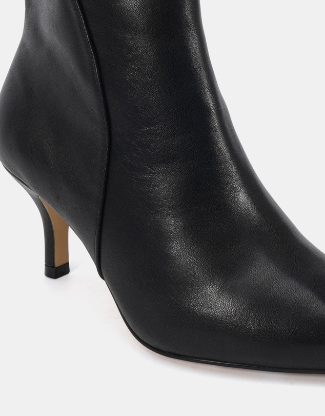 Wittner - Tiara Leather Ankle Boots