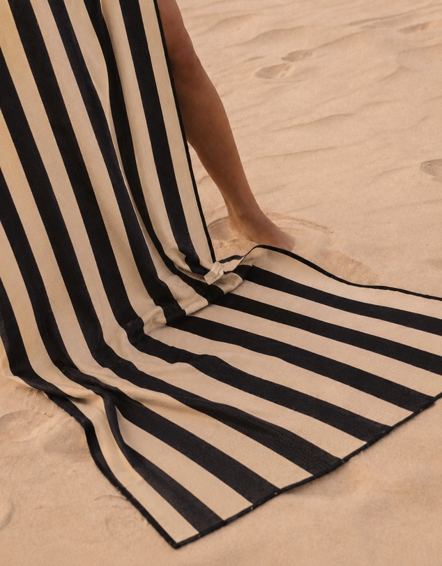 Sand Society - Monochrome Lite Sand Free Beach Towel