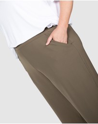 Love Your Wardrobe - Emma Crop Straight Leg Pants