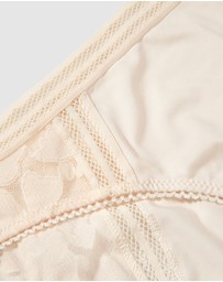 Passionata - Gardenia Lace Trim Low Rise Bikini Brief