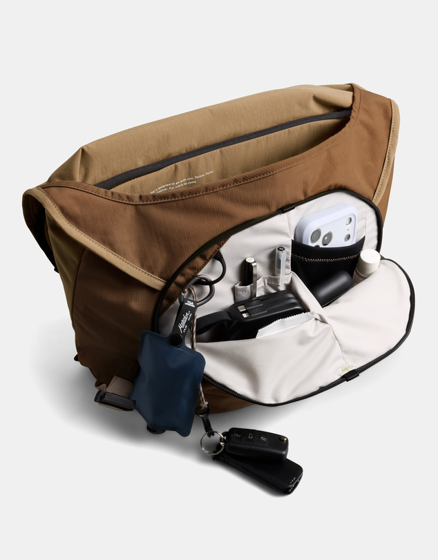 Bellroy - Venture Messenger 14