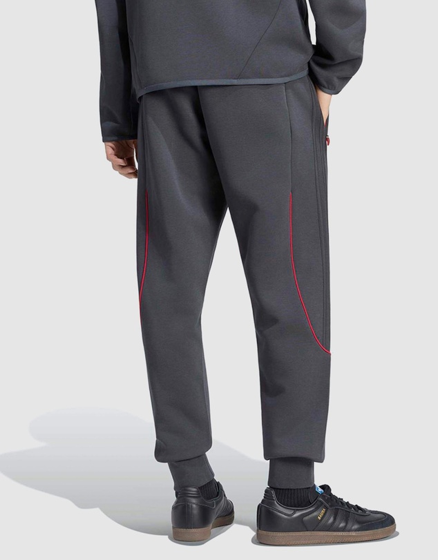 adidas Originals - Liverpool FC Spacer Teamgeist 26 Trackpants