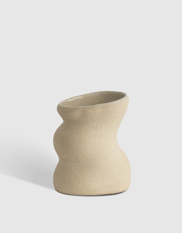 Black Blaze - Vetiver & Fig Ceramic Candle