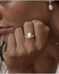 By Charlotte - Dive Into Serenity Pearl Ring