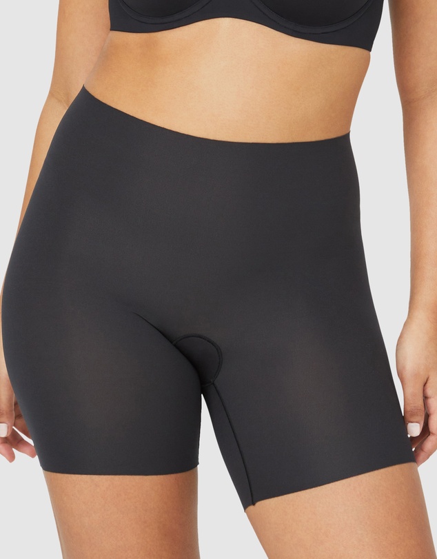 Nancy Ganz - Body Smart Waisted Shorts