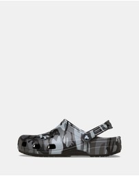 Crocs - Classic Graphic Clogs - Unisex