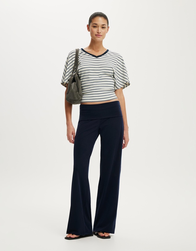 Cotton On - Blair Batwing V Neck