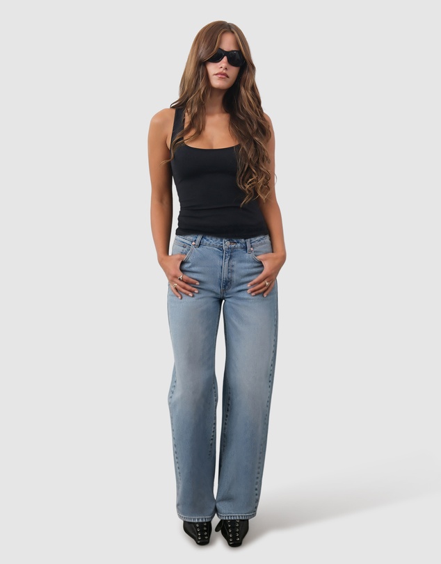 Abrand - 95 Mid Wide Petite Stevie