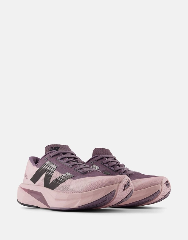 New Balance - FuelCell Rebel v4 - Women's
