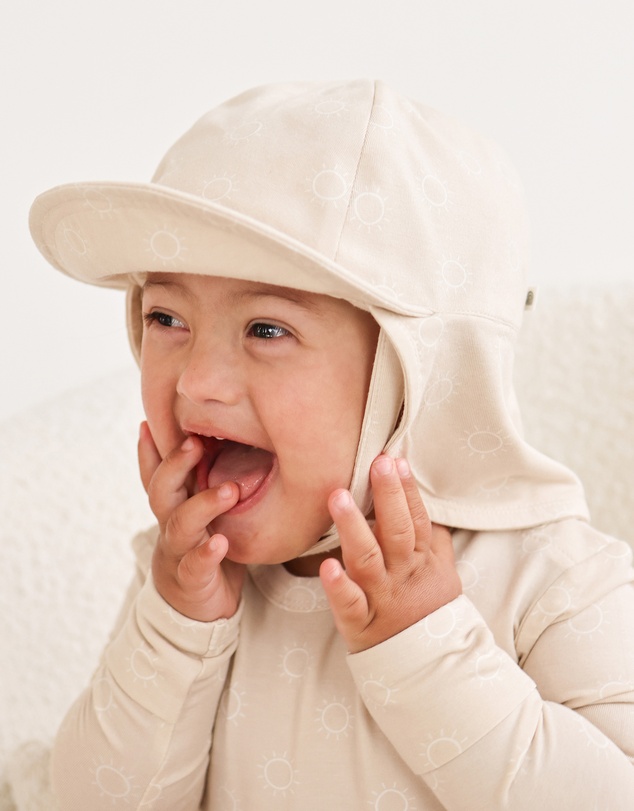 Kynd Baby - Sunny Hat in Neutral Sunrise