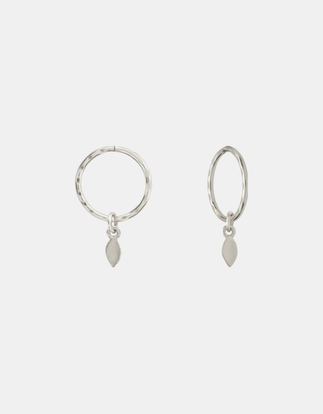 SAINT VALENTINE - Indi Mini Hoops - Silver - ICONIC EXCLUSIVE