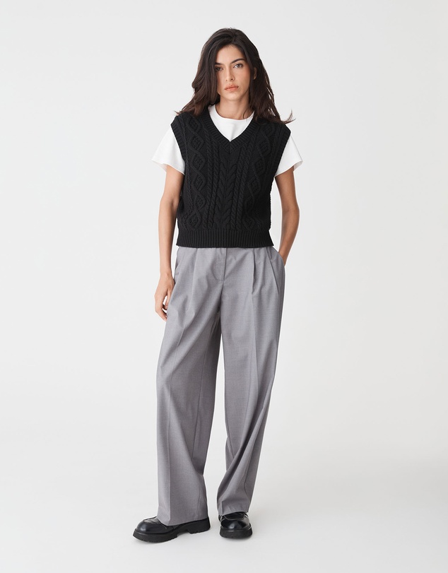 Forcast - Poppy Sleeveless Cable Knit