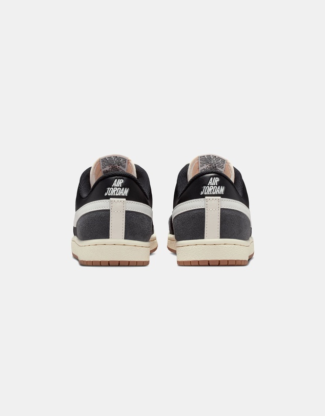 Nike - Air Jordan Skyline Low - Women's