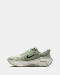 Nike - Nike Vomero Plus - Men's
