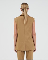 Third Form - Interchange Vest