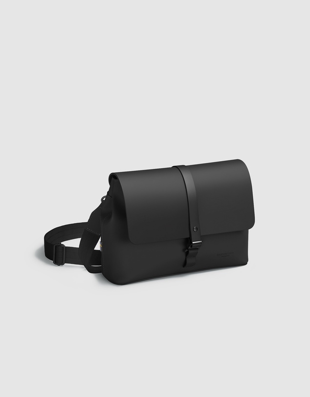 Gaston Luga - Splash - Medium Waterproof Crossbody Shoulder Carry Bag