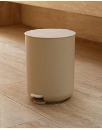 DESIGNSTUFF - ARC Pedal Bin, 4.3L
