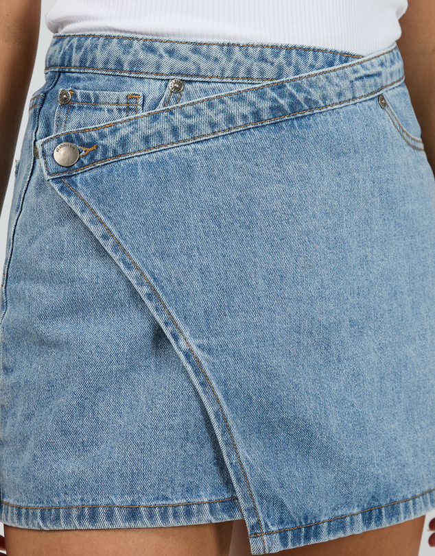 All About Eve - Lenni Mini Skort Light Blue