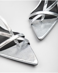 RAID - Layne Pointed Toe Kitten heeled sandals in Silver