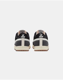 Nike - Air Jordan Skyline Low - Women's