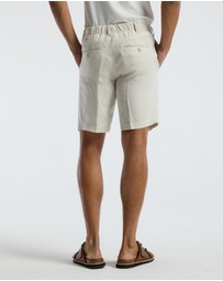 Calibre - Washed Linen Shorts Natural
