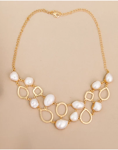 Meshca - Beehive Necklace