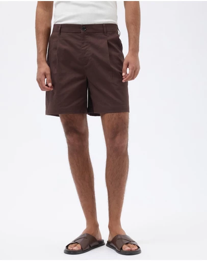 AERE - Leon Pleated Linen Blend Shorts