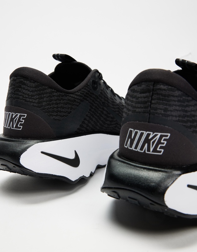 Nike - Motiva - Women's