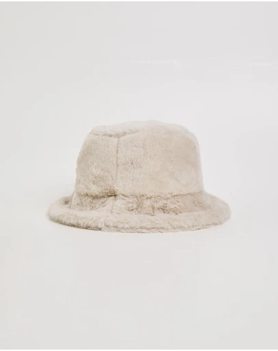 Studio - Mary Fluffy Hat