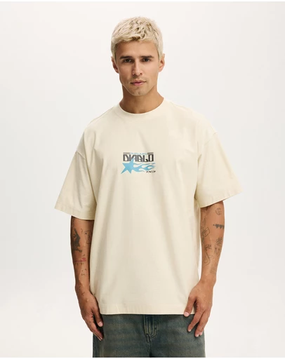 Cotton On - Box Fit Graphic T-Shirt