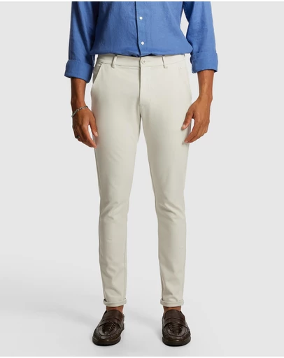 yd. - Energy Hyper Stretch Skinny Chino