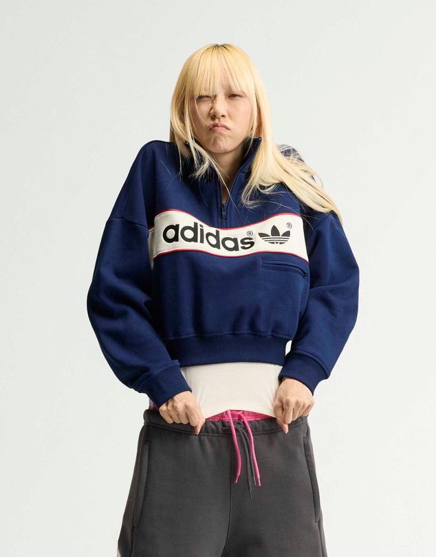 adidas Originals - adiSignature NY Quarter Zip Sweatshirt Womens