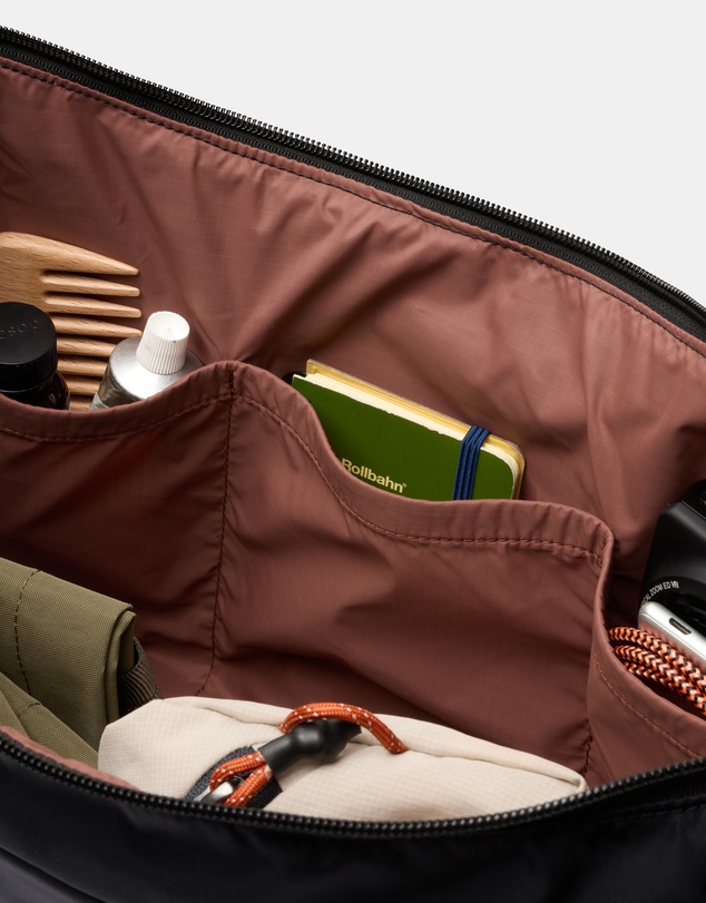 Bellroy - Laneway Crescent Bag 12L