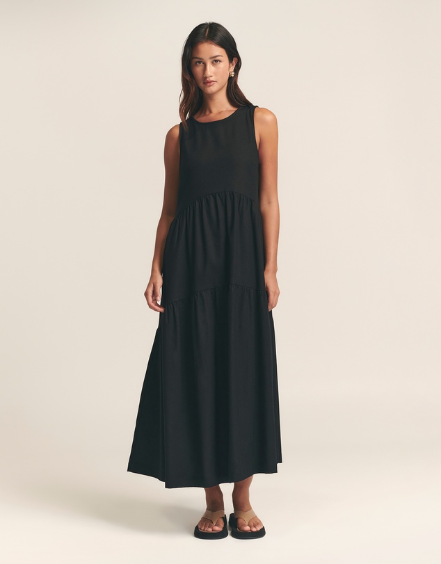 ST MRLO - Remi Tiered Dress