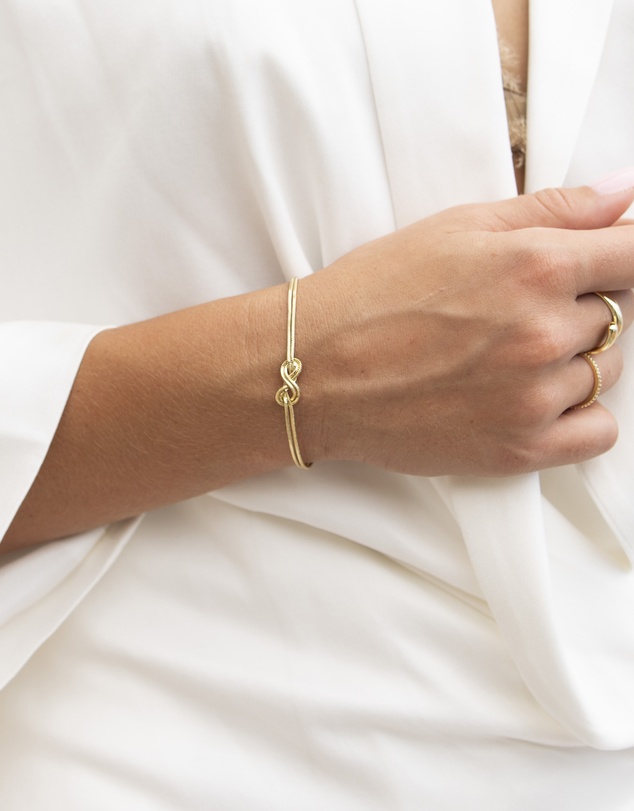 Mestige - Infinity Sky Bracelet - 18K Gold Plated