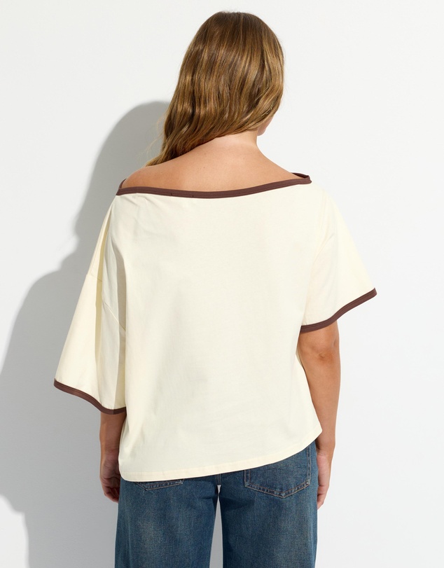 Dazie - Jordyn Asymmetric Oversized Tee