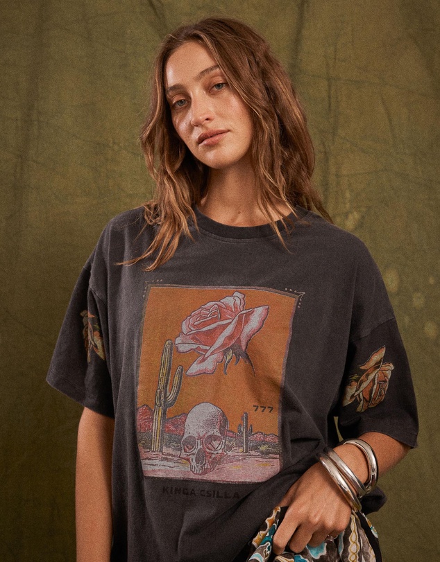 KINGA CSILLA - Desert Rose Tee