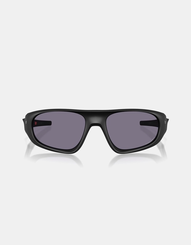 Oakley - Neoforma