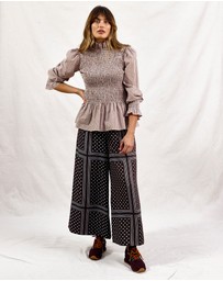 Binny - Black Run With Susan Blouse