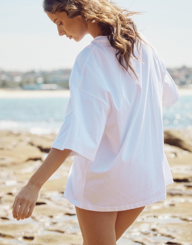Dazie - Too Hot Oversized Graphic T-Shirt