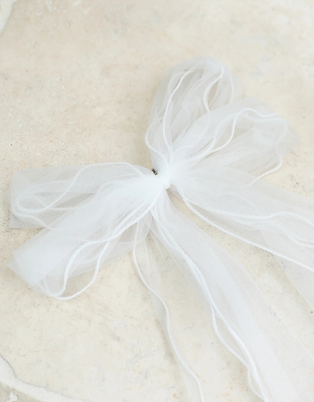 Esther & Co - Danna Hair Bow - Cream