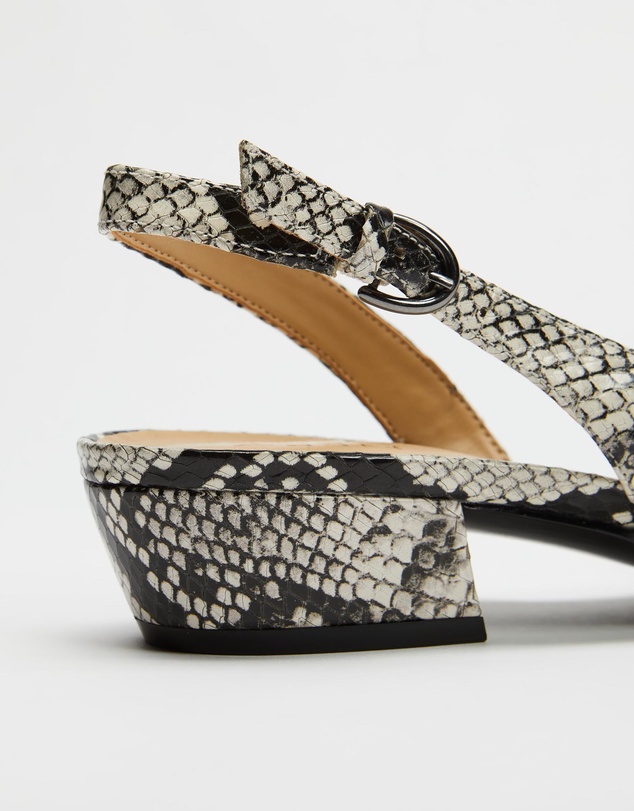 Naturalizer - Banks Slingback