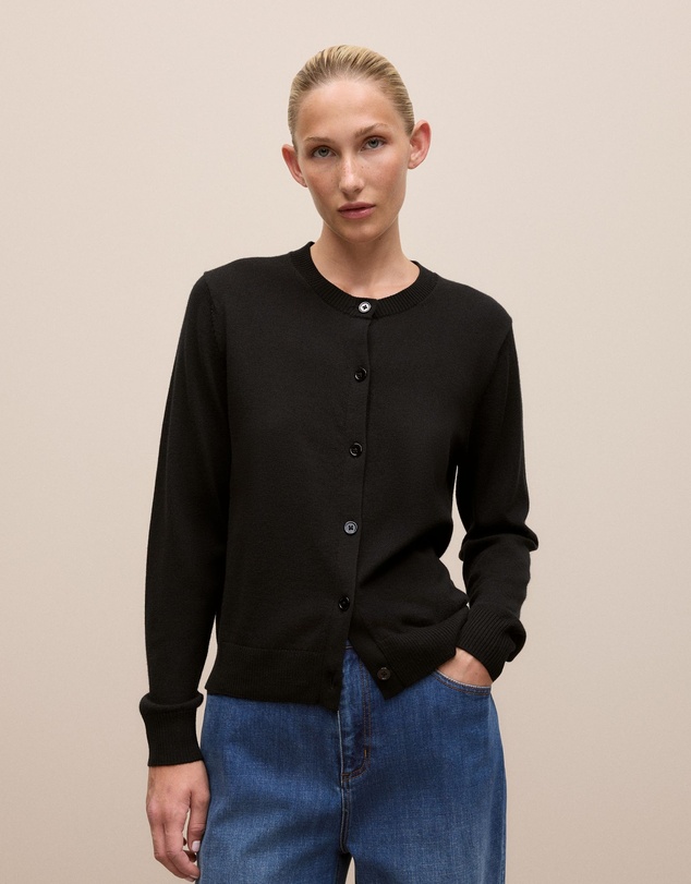 Trenery - Merino Classic Crew Cardigan in Black