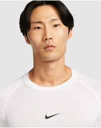 Nike - Pro Nike Dri-FIT Tight Short Sleeve Fitness Top
