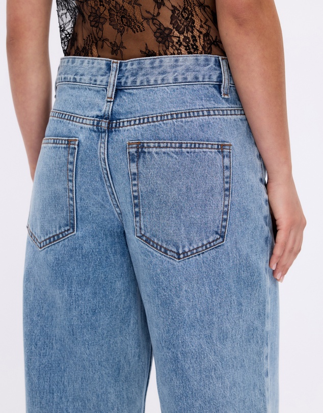 Minima Esenciales - Mid Rise Wide Leg Jeans