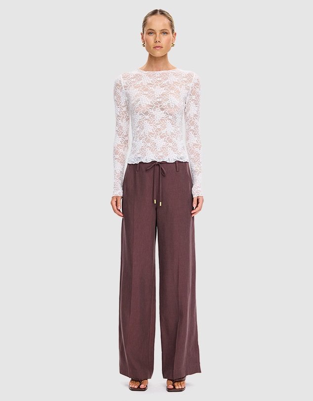 KIVARI - Victoria Lace Top
