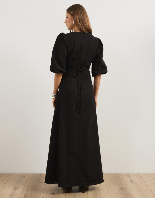 Atmos&Here - Molli V-Neck Short Sleeve Midi Dress